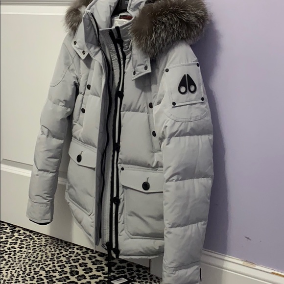 A grey burch Canada moose knuckle - Picture 2 of 3